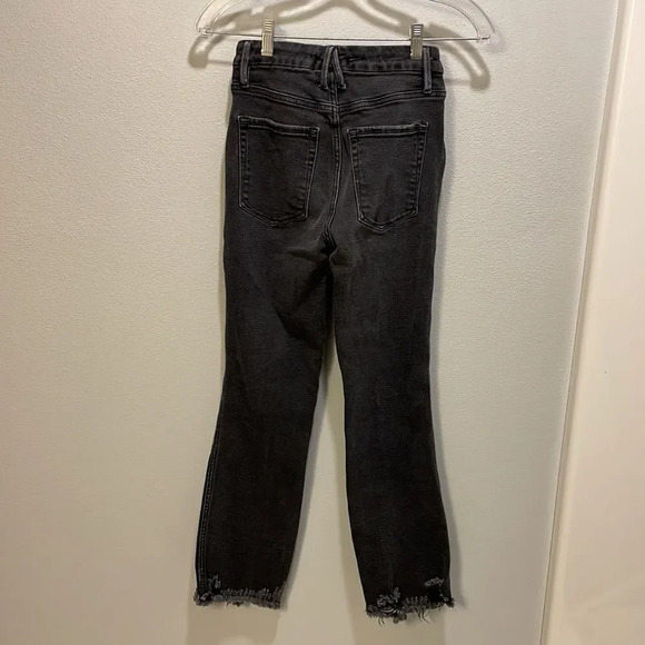 GOOD American Good Curve woman’s black jeans - Picture 9 of 12